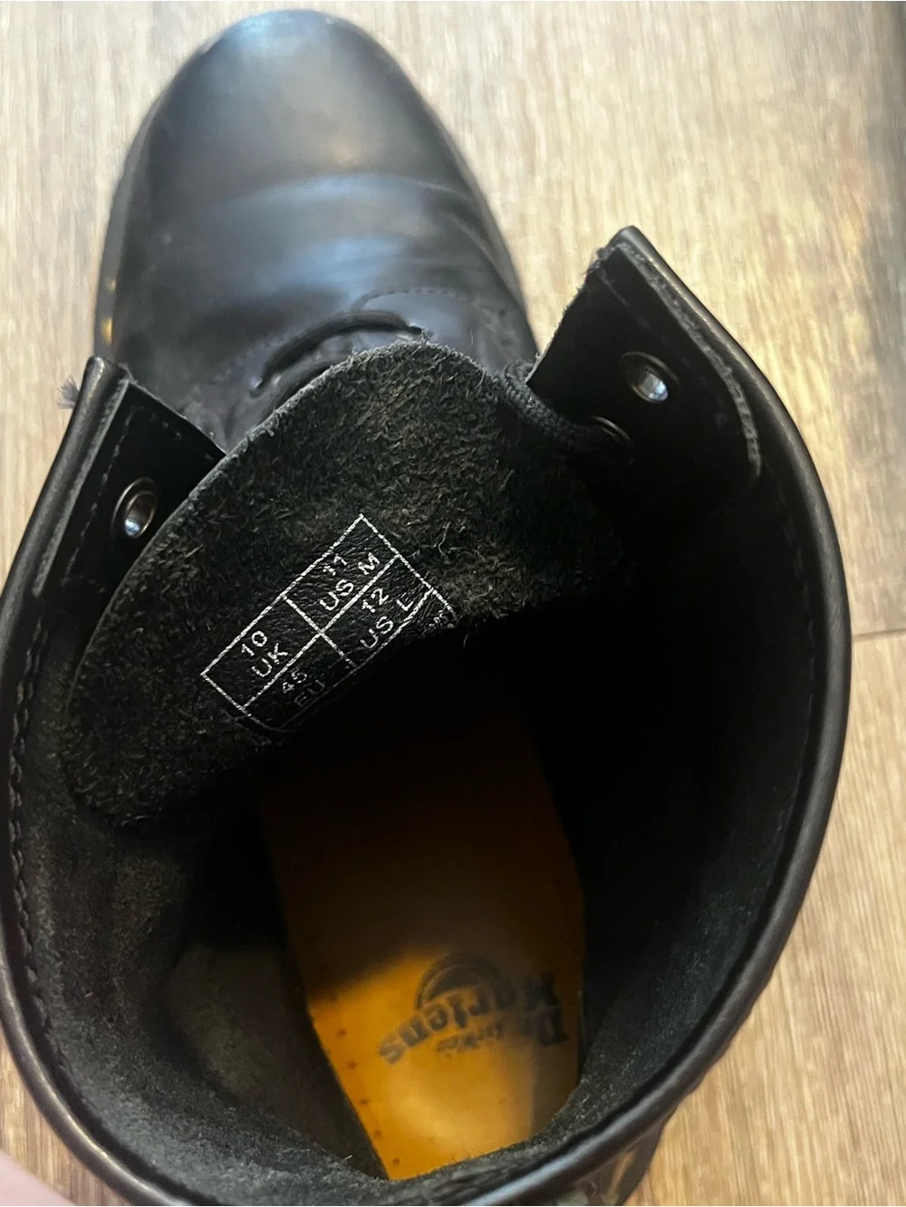 Dr. Martens Men's Black 8-Eye Lace-Up Boots Size 11